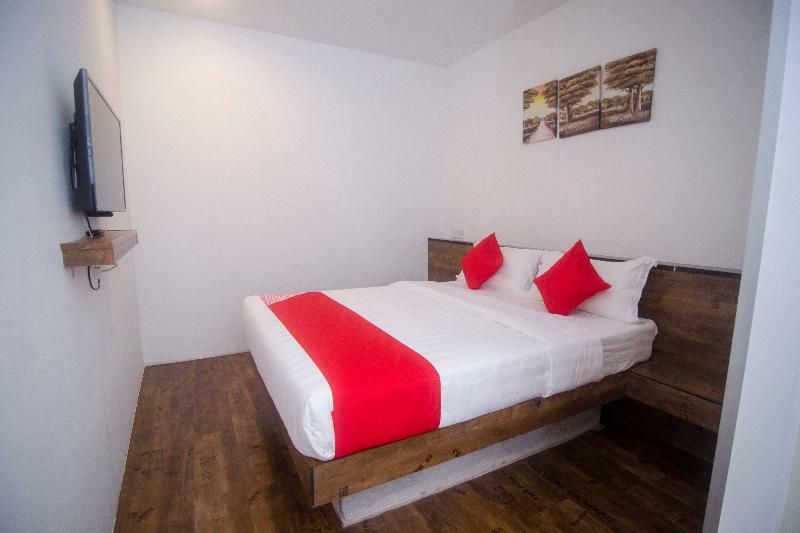 קוצ'ינג Oyo 836 Mandurah Room & Cafe מראה חיצוני תמונה
