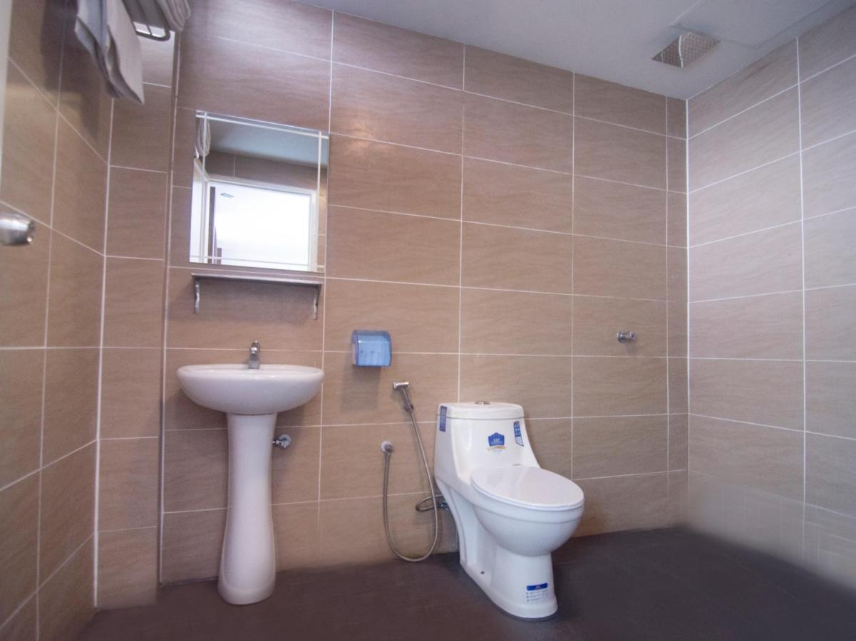 קוצ'ינג Oyo 836 Mandurah Room & Cafe מראה חיצוני תמונה