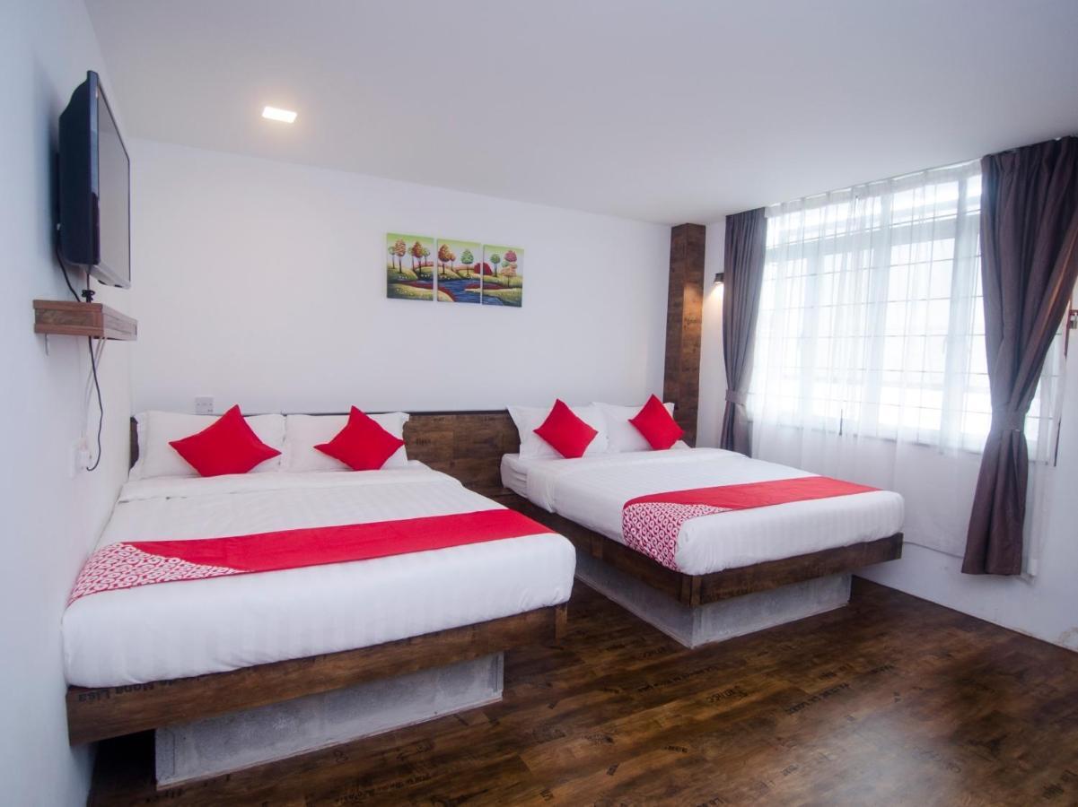 קוצ'ינג Oyo 836 Mandurah Room & Cafe מראה חיצוני תמונה